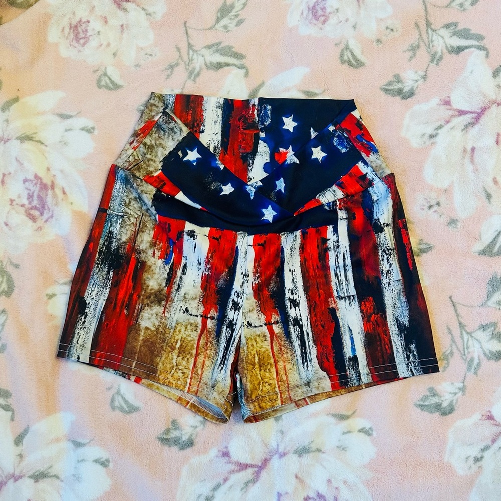 Stylish Women's Patriotic Bike Shorts